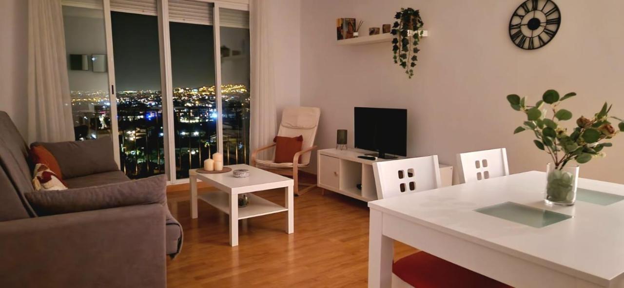 Piso Vista Bella Apartment *